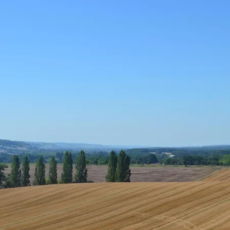 Au Domaine Terre De Chenes Hébergement de vacances Saint-Paul-de-Baise