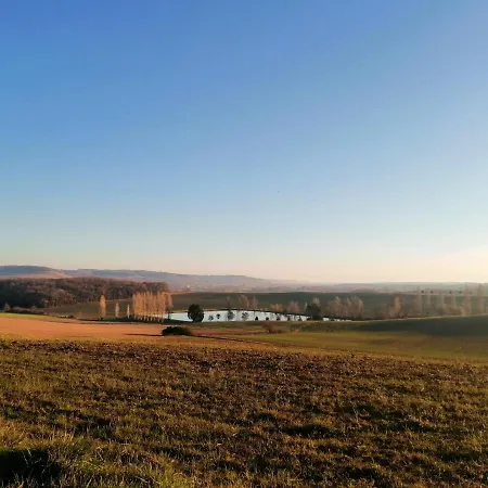 Hébergement de vacances Au Domaine Terre De Chenes *